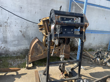  Manitou Hydraulische Seilwinde  mieten leihen